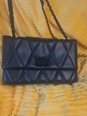 Quilted Black Shoulder Bag with Chain Strap and Turn-Lock
